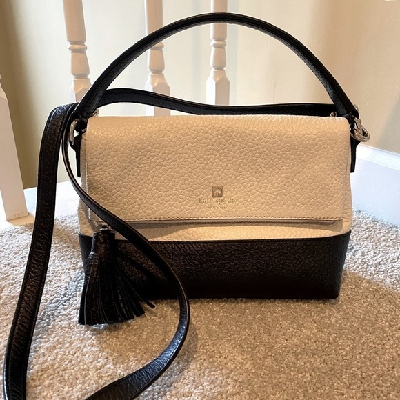 KATE Spade Black & White Fold Over Purse - Picture 1 of 16